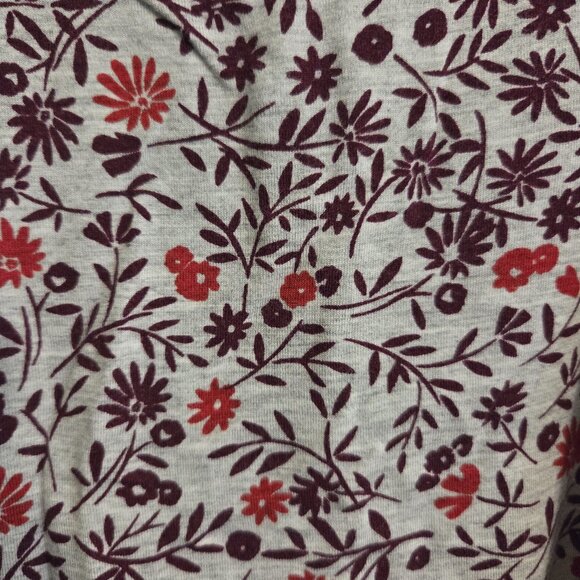 Grey and Maroon Gap Tank-Floral Pattern Flowy - Picture 3 of 4